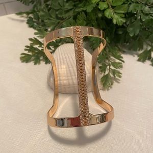 Large cuff bracelet